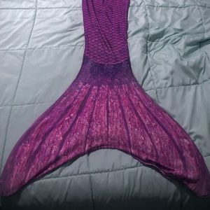 Purple Finfun Tail